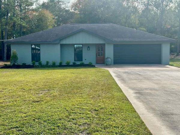 8310 Ponderosa DR, Silsbee, TX 77656