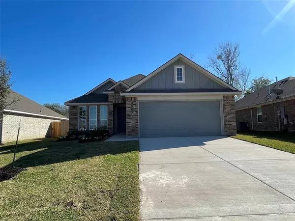 12022 Summertime DR, Willis, TX 77318