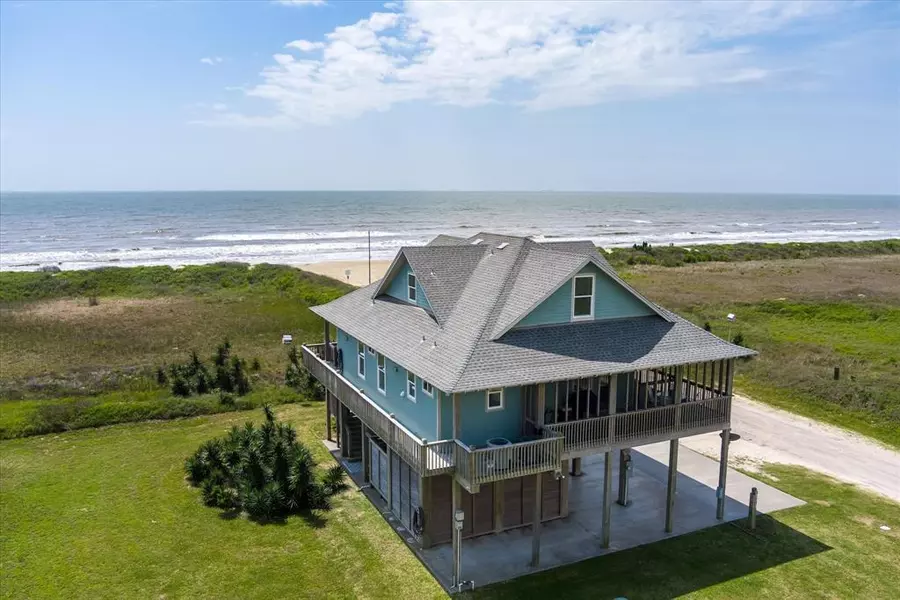 838 Alma, Crystal Beach, TX 77650