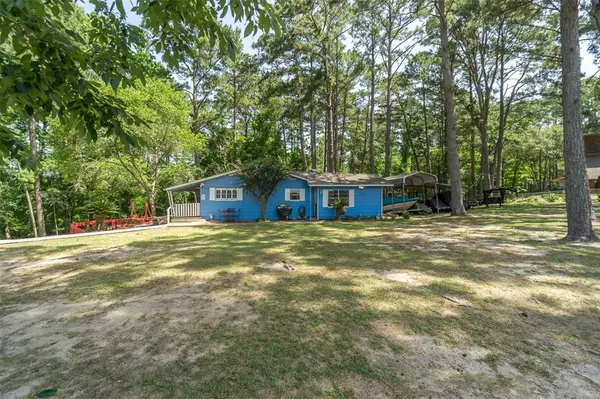 213 Pine Ridge DR, Livingston, TX 77351