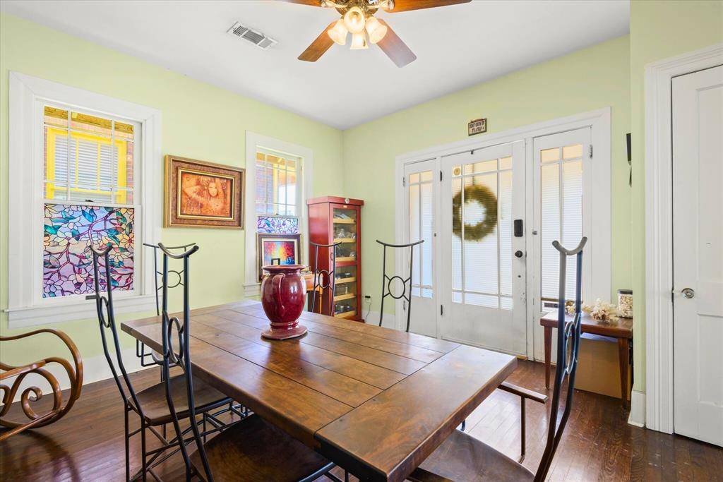 Galveston, TX 77550,1714 Market ST