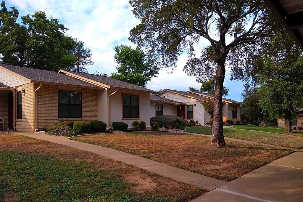 Marble Falls, TX 78654,1001 Pecan Valley Dr