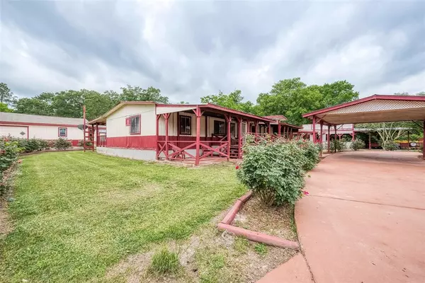 Alvin, TX 77511,19019 Forest ST