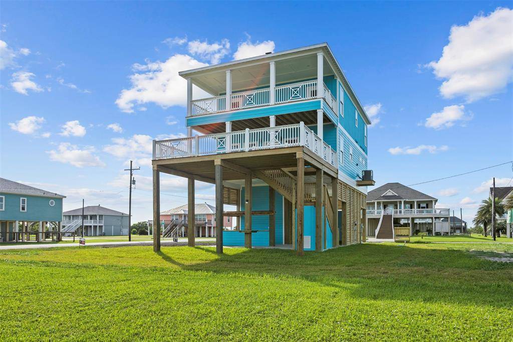 Crystal Beach, TX 77650,210 Galveston ST