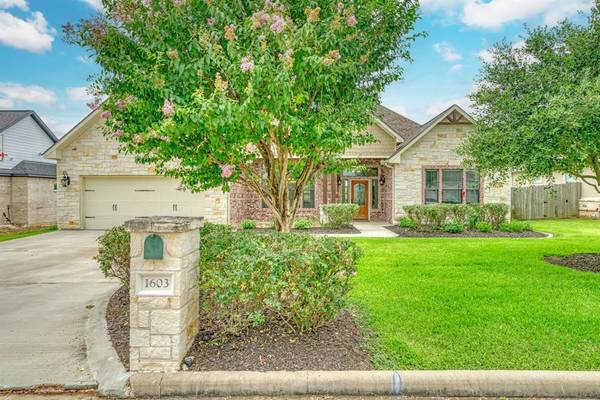 Brenham, TX 77833,1603 Timber Oaks DR