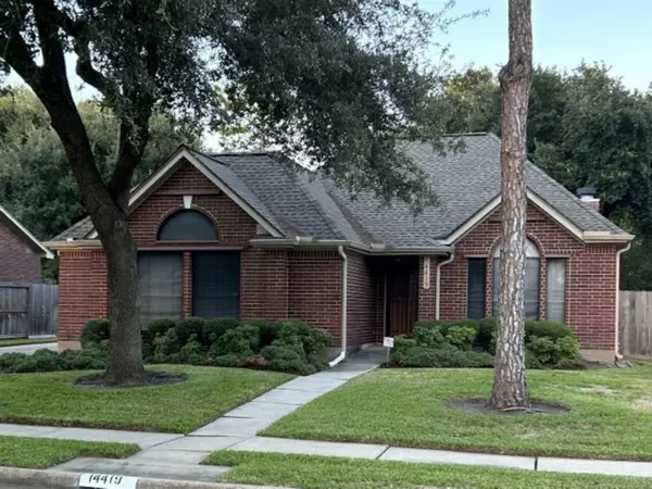 14419 Redbud Valley TRL, Houston, TX 77062