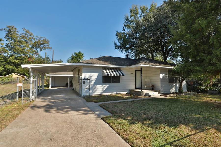 7314 Gracia ST, Houston, TX 77076