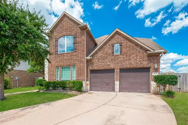 4006 Brookfield Run LN, Sugar Land, TX 77479