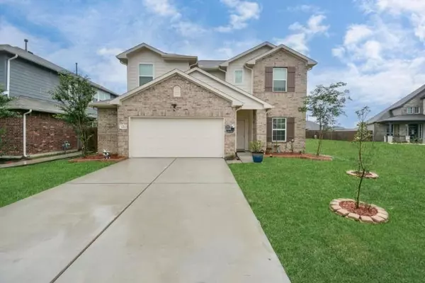 4414 Painted Bunting LN, Baytown, TX 77521