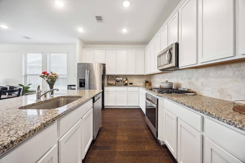 Fulshear, TX 77441,8018 Royal Palm DR