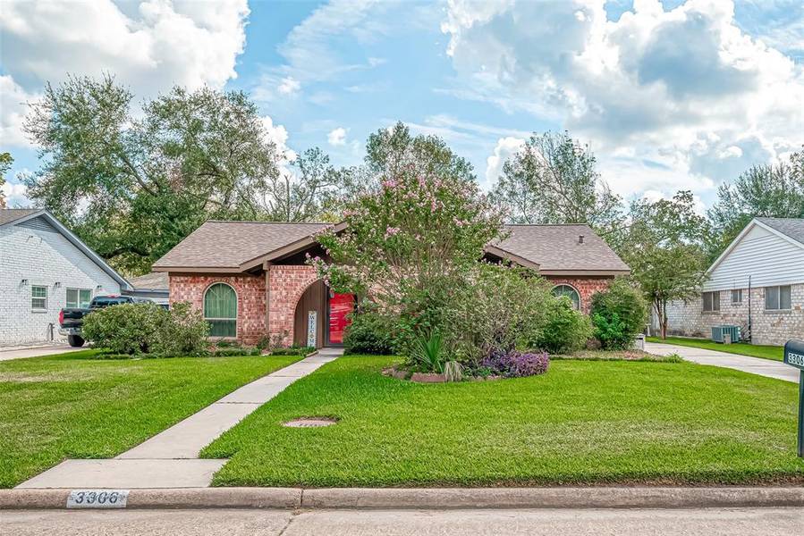 3306 Evergreen Glade DR, Houston, TX 77339