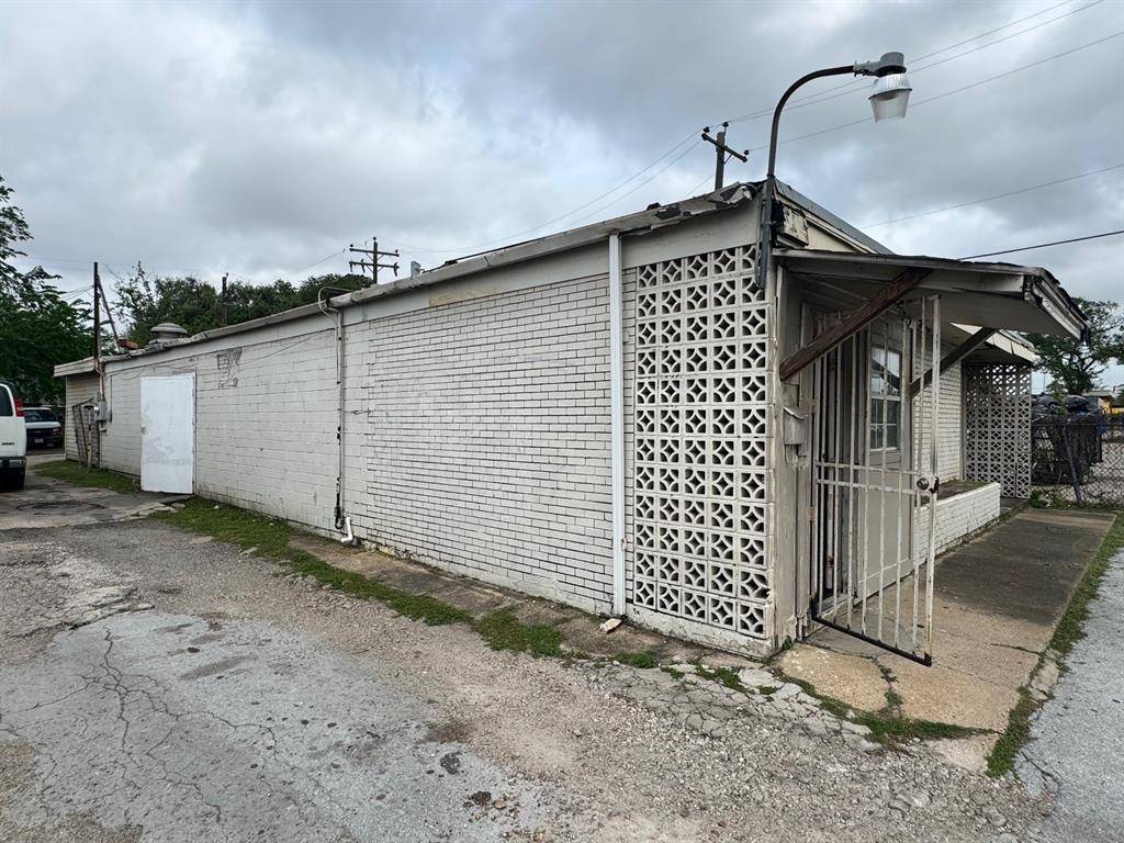Houston, TX 77022,9321 S Irvington BLVD S