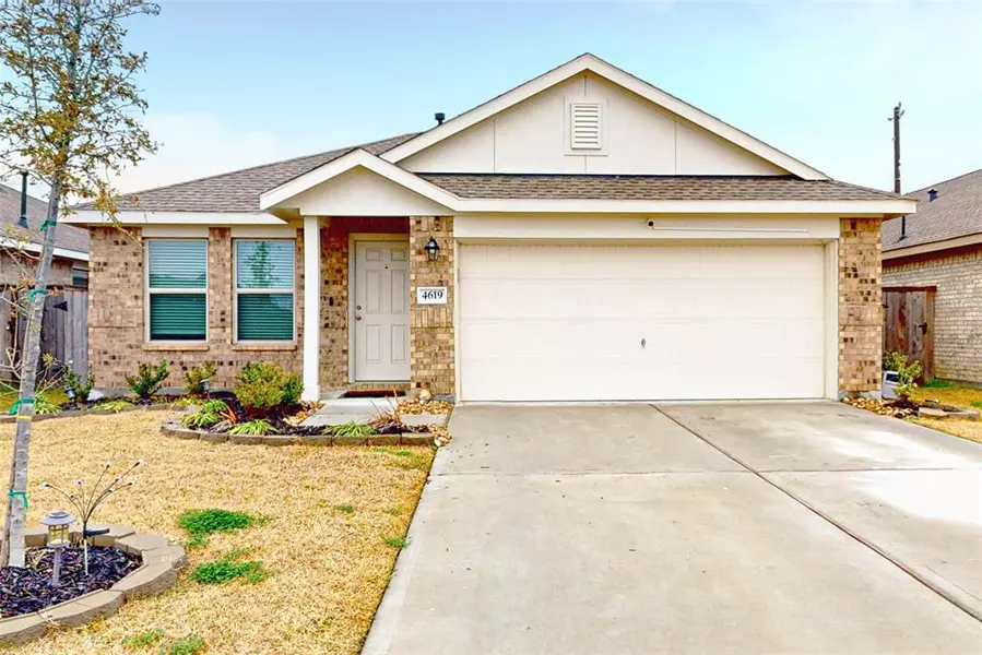 4619 Summer Teton TRL, Baytown, TX 77521