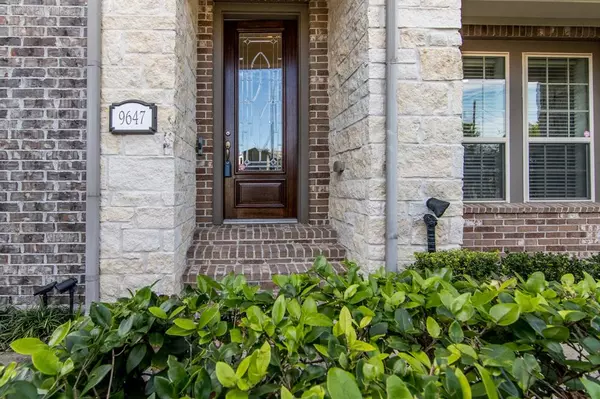 9647 Towne Lake Pkwy, Cypress, TX 77433