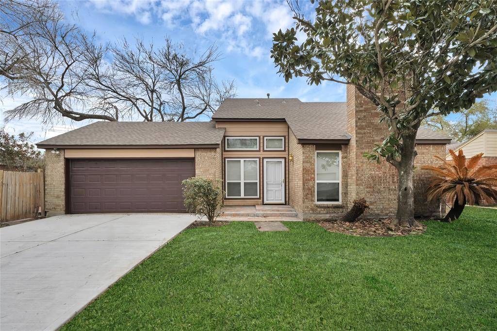 803 Chateau PL, Richmond, TX 77469