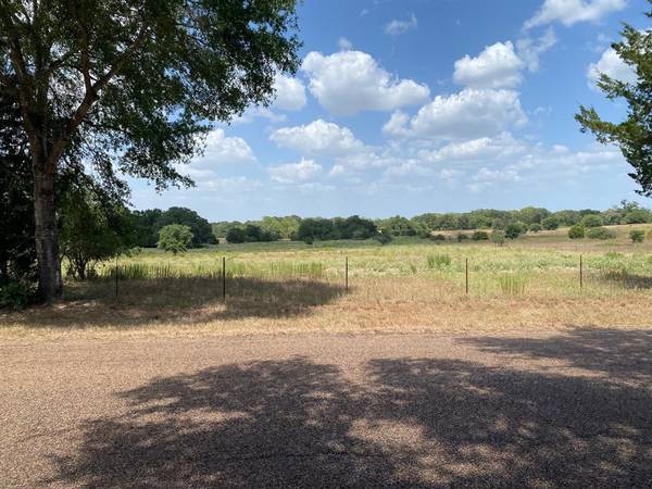 2093 Brunes Mill RD, Columbus, TX 78934