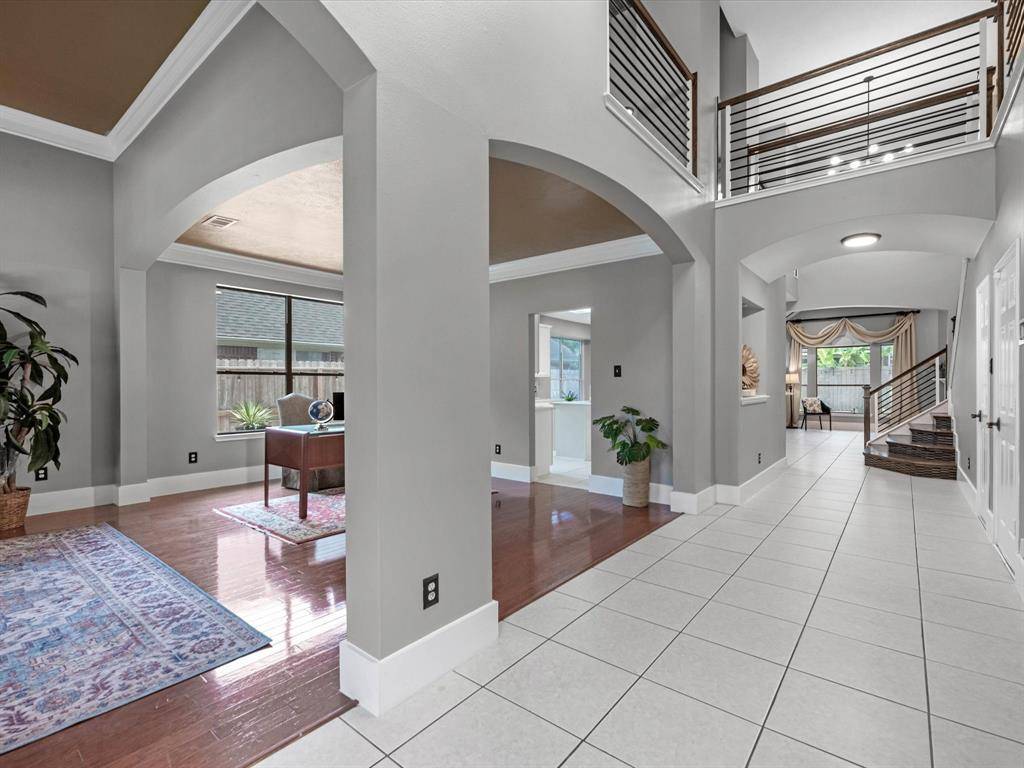 Pasadena, TX 77505,5410 BUR OAK DR