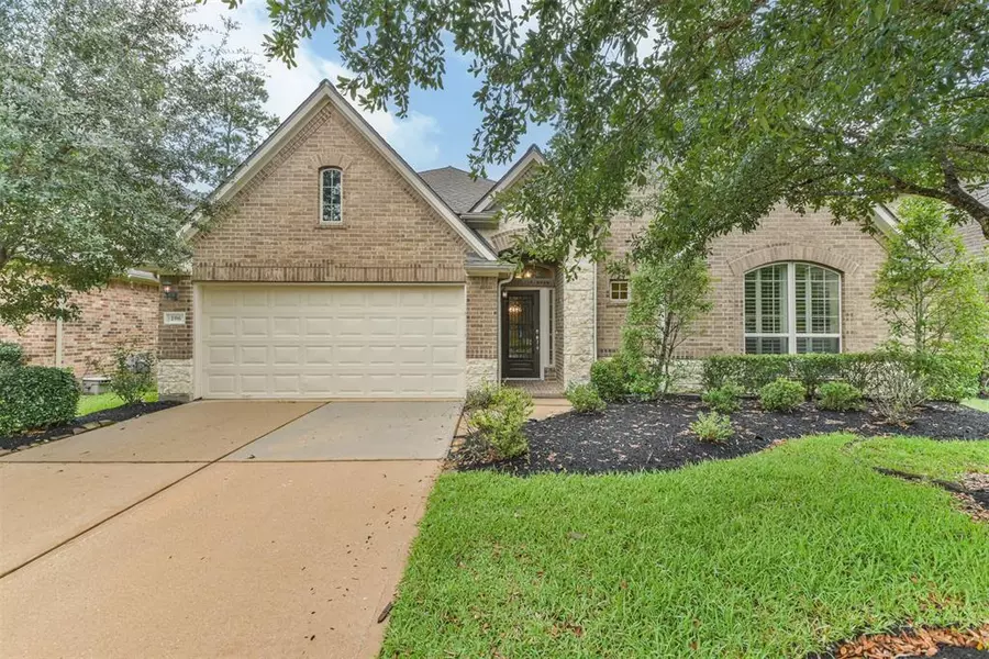 106 Hearthshire CIR, The Woodlands, TX 77354