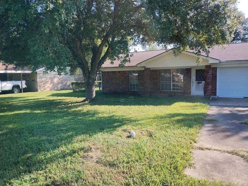 105 Newcastle ST, Victoria, TX 77905