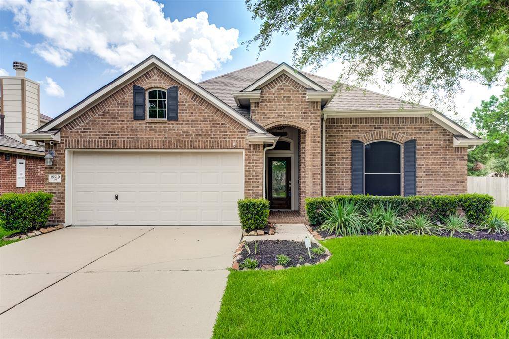 19519 Dunlay Springs DR, Cypress, TX 77433