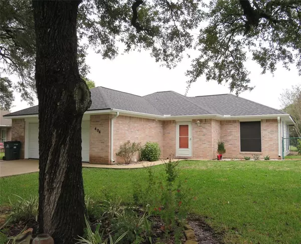 404 Market ST,  El Campo,  TX 77437