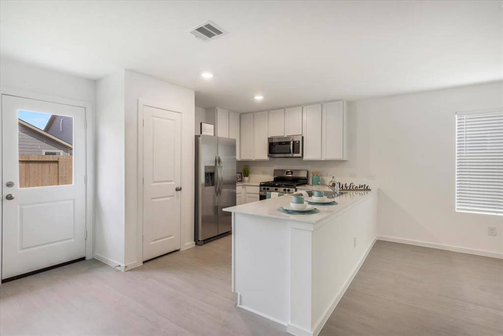 Houston, TX 77038,12406 Lady Slipper Rd