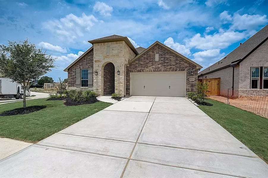 18426 Bluebird Branch LN, Cypress, TX 77433