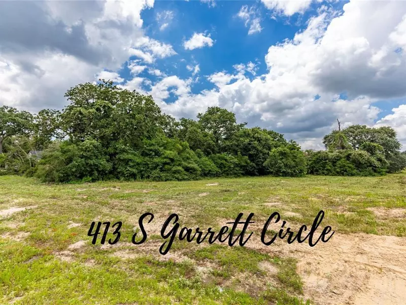 413 S Garrett Circle, Bellville, TX 77418