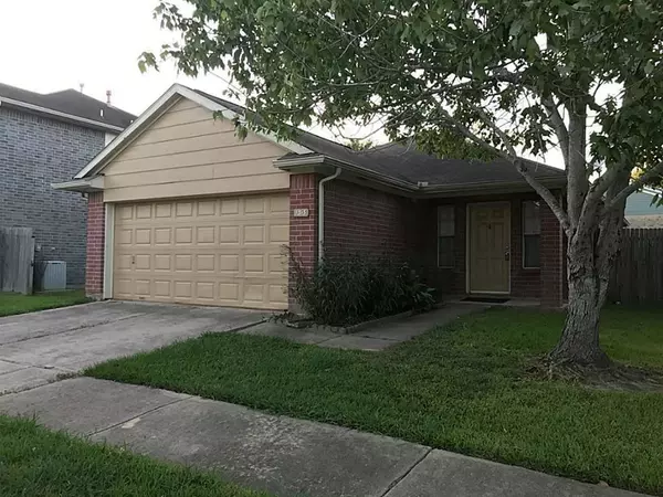 1313 Bridle Path, Rosenberg, TX 77471