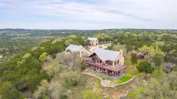 1100 Buttercup LN, Wimberley, TX 78676