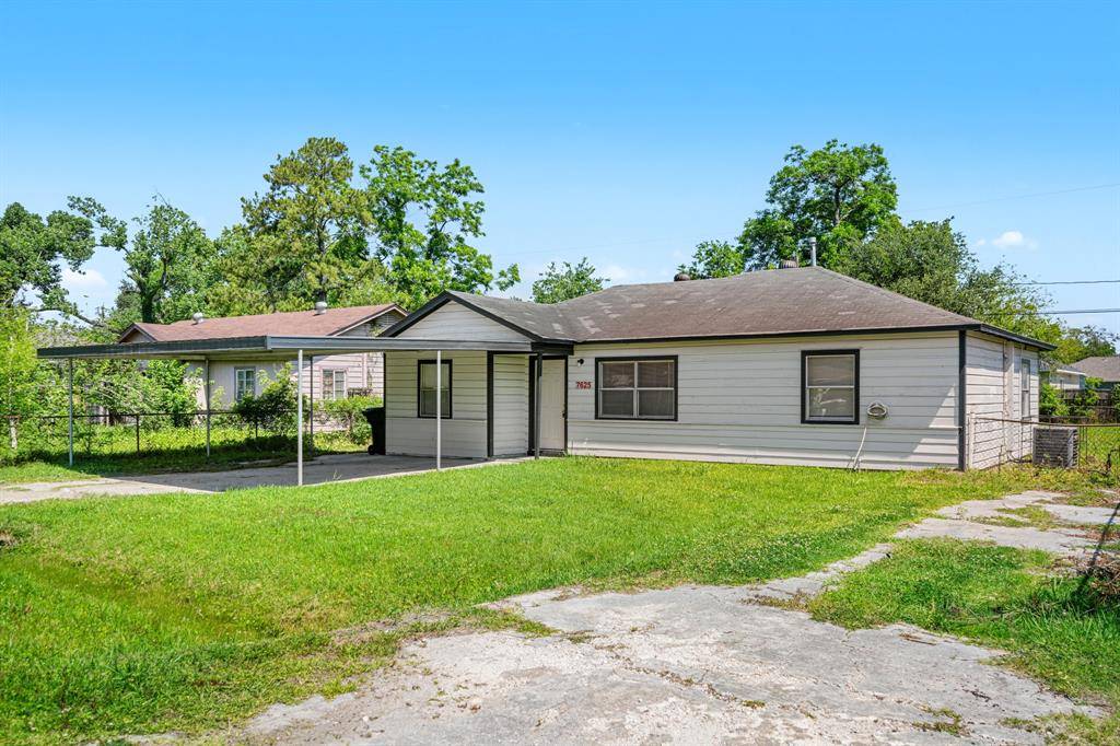 Houston, TX 77028,7625 Delavan DR