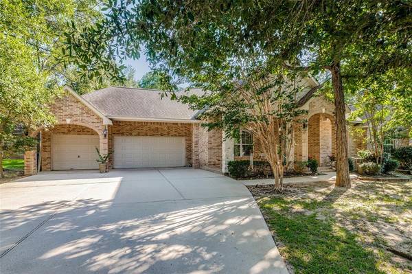 12411 Lyra DR, Willis, TX 77318