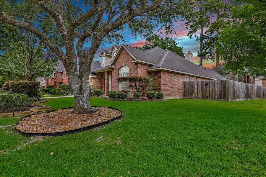 7315 Pine Arrow CT, Humble, TX 77346