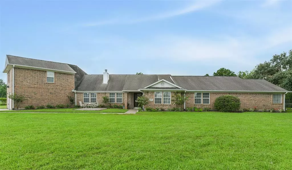 2287 County Road 661, Dayton, TX 77535