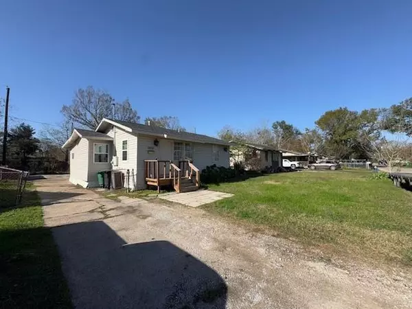 Houston, TX 77017,5202 Lantana ST