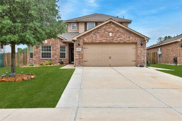 4922 Oakbriar LN, Rosenberg, TX 77469