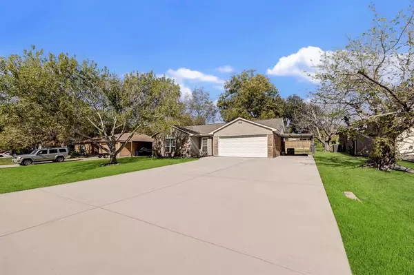 Willis, TX 77318,13160 Bluff View DR