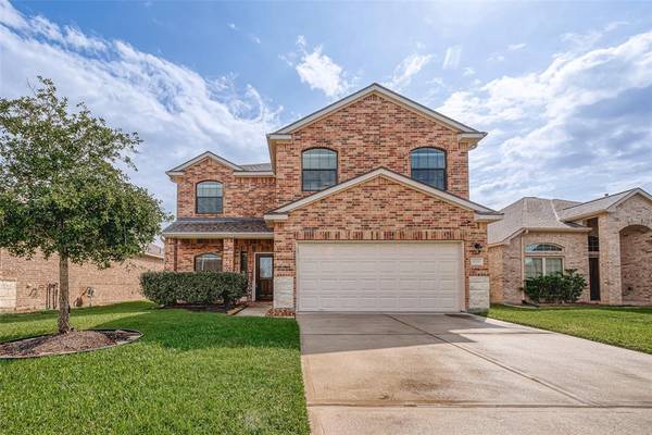 10211 Red Tamarack LN, Tomball, TX 77375