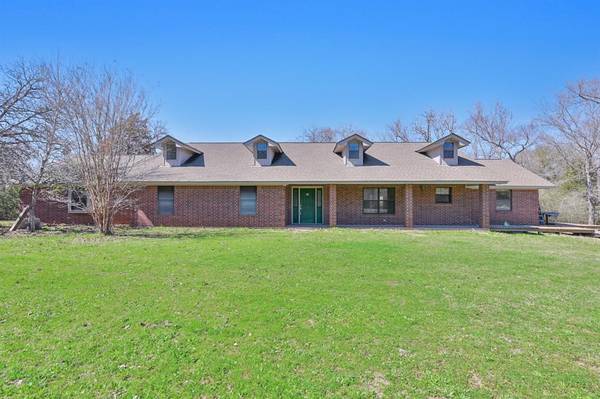 2103 Farley, College Station, TX 77845