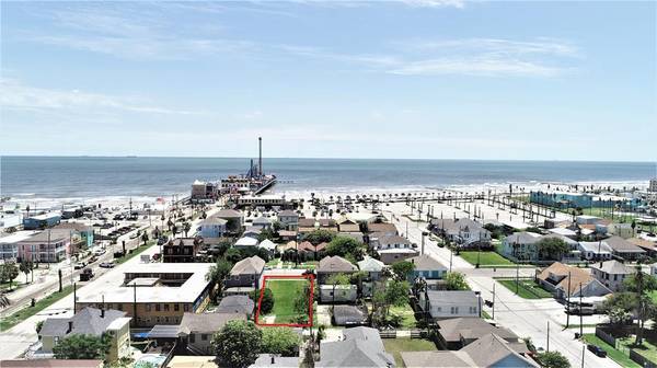 2514 Avenue Q, Galveston, TX 77550