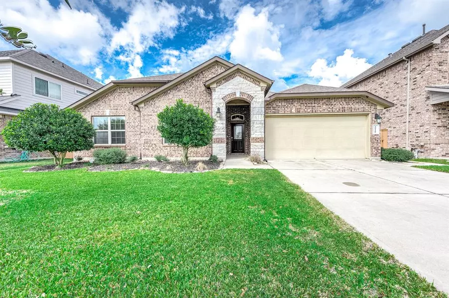 10110 Whitney Reach Drive DR, Rosharon, TX 77583