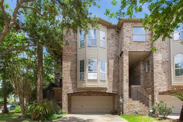 12620 Briar Patch RD, Houston, TX 77077