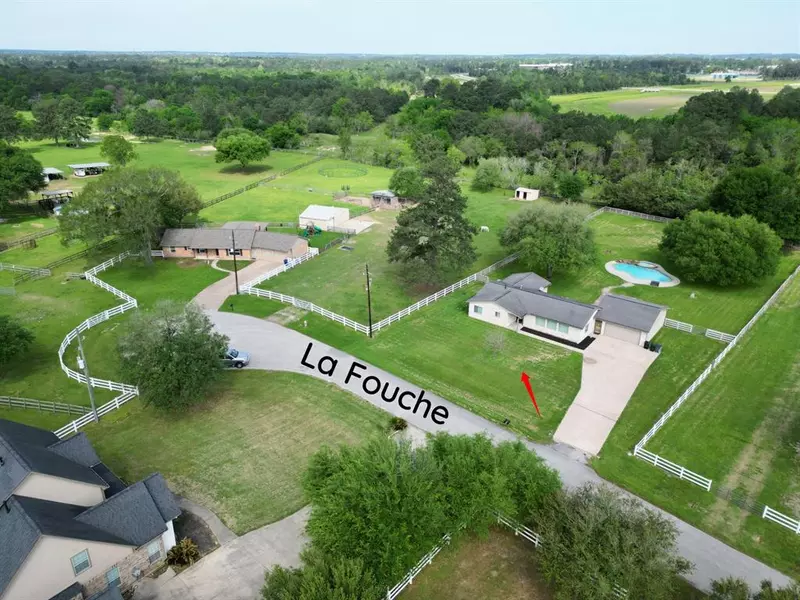 26510 La Fouche DR, Tomball, TX 77377