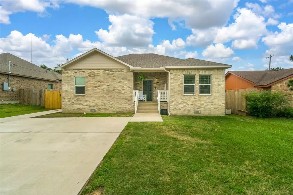 Texas City, TX 77590,2714 Clara LN