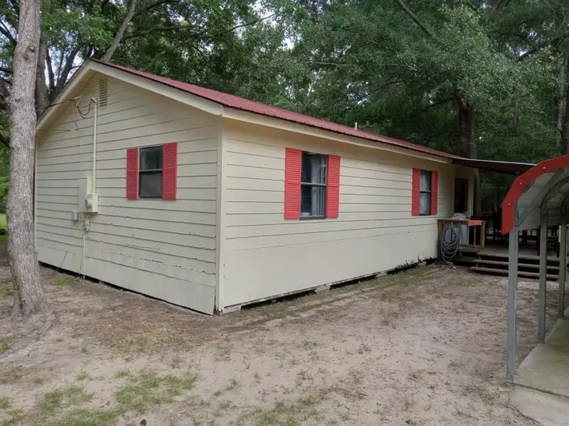 3698 Matthews RD, Silsbee, TX 77656