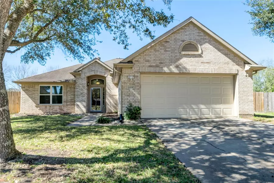 11406 White Forge CT, Sugar Land, TX 77498