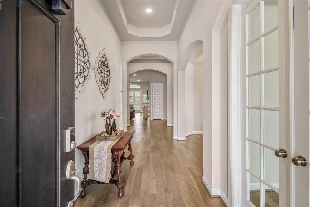 6919 Red Oak DR, Katy, TX 77493