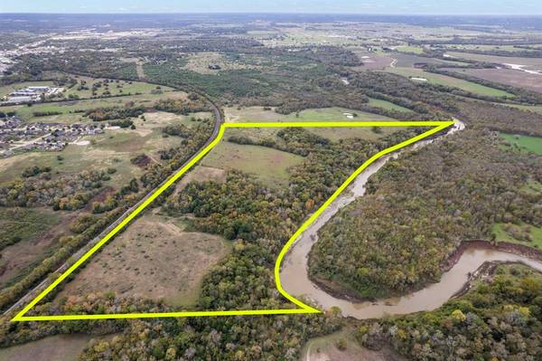 00 Pebble Loop, Navasota, TX 77868