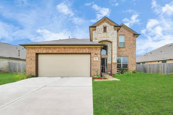 767 Willow Harbor Ln, La Marque, TX 77568