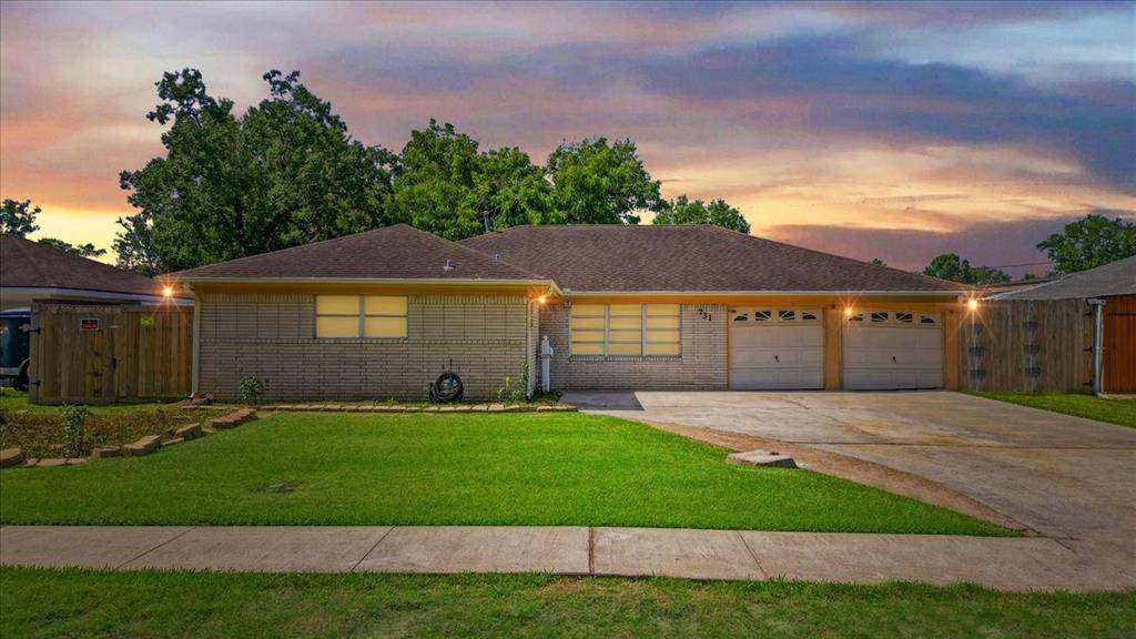 Pasadena, TX 77502,731 Dunwick LN